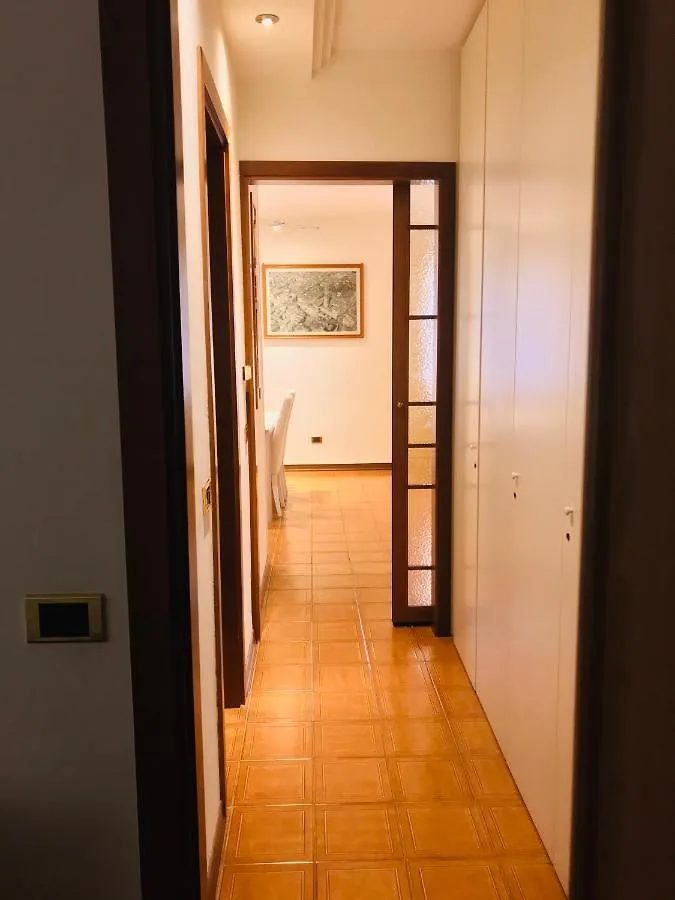 Apartamento Casa Martini Piazza Erbe Verona Italia