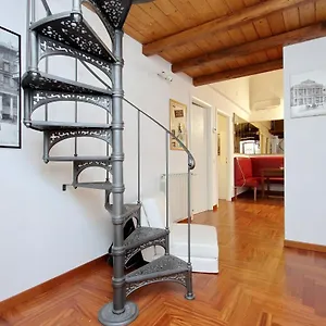 https://loving-colosseum-loft.it-romehotels.com