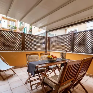 https://colosseum-private-terrace.it-romehotels.com