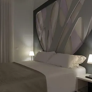 Dioniso's Luxury Municipio Apartment Naples